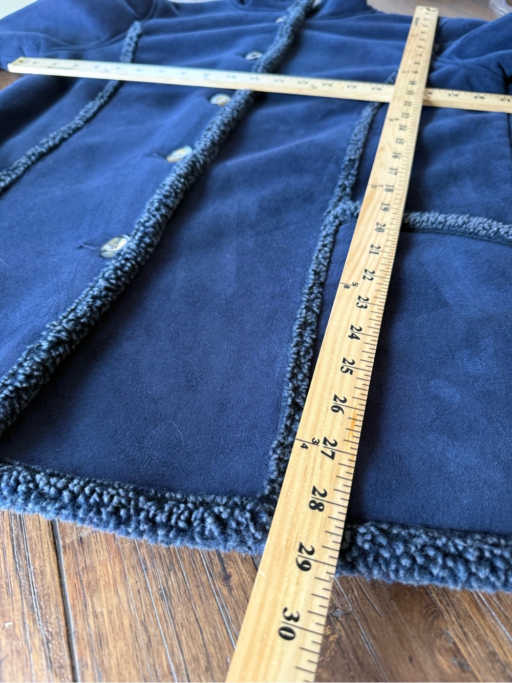 LL Bean Navy Sherpa Coat Sz Medium - Picture 6 of 7